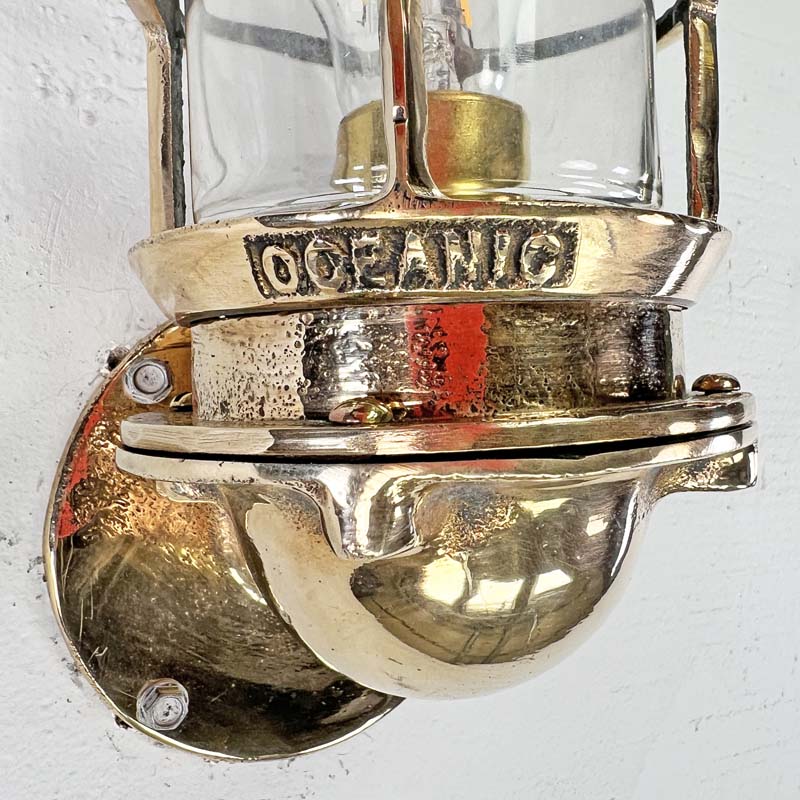 The Oceanic bronze wall light is ideal for creating industrial style interiors. Vintage industrial wall fixtures reclaimed from decommissioned cargo ships and professionally restored compatible with LED light bulbs and ready to install.&nbsp;
