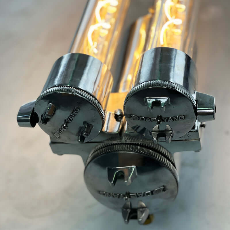 Shop our industrial strip light, wall mounted. A unique Edison wall light with flameproof glass and aluminium casing and LED tubes with worldwide delivery. 